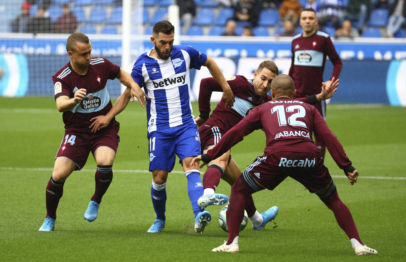 Fotos: Las imágenes del Alavés - Celta