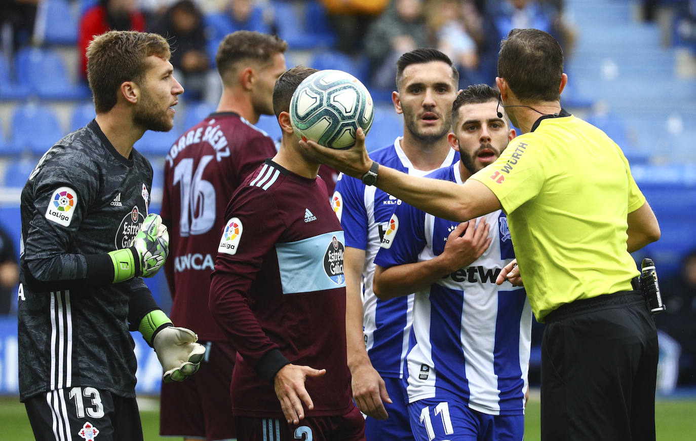 Fotos: Las imágenes del Alavés - Celta