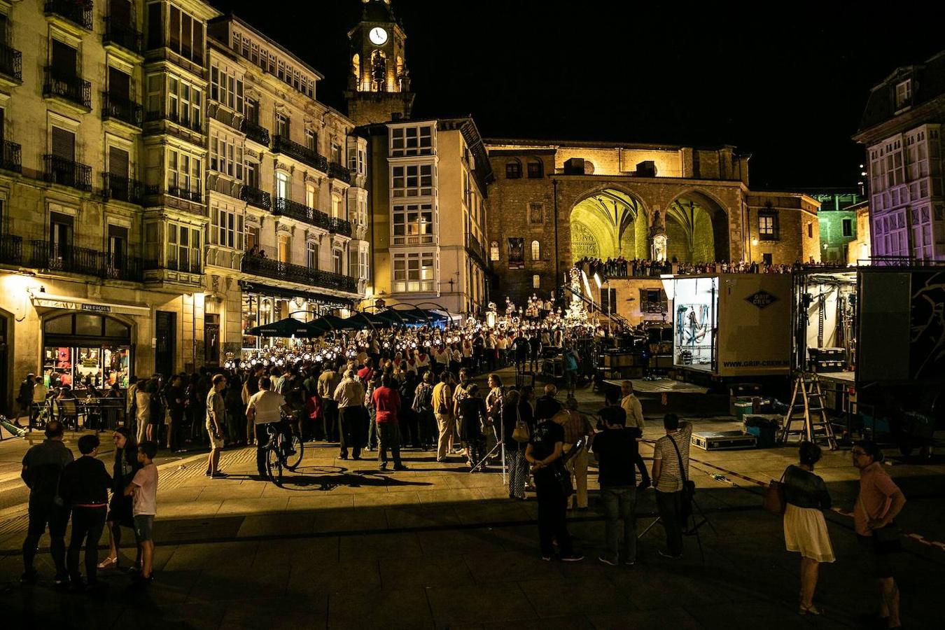 Imágenes del rodaje en Vitoria de 'El silencio de la ciudad blanca', película dirigida por Daniel Calparsoro