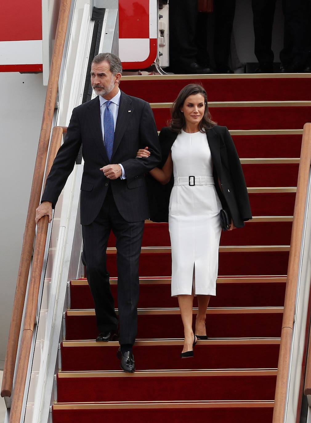 Fotos: Muchas flores y &#039;glamour&#039;: los looks de Letizia en su periplo por Asia