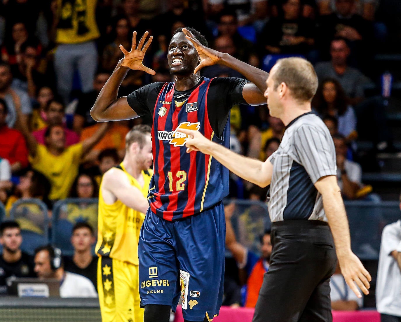 Un lance del partido. 