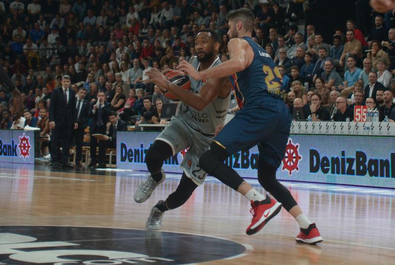 Fotos: Las mejroes imágenes del Asvel - Baskonia