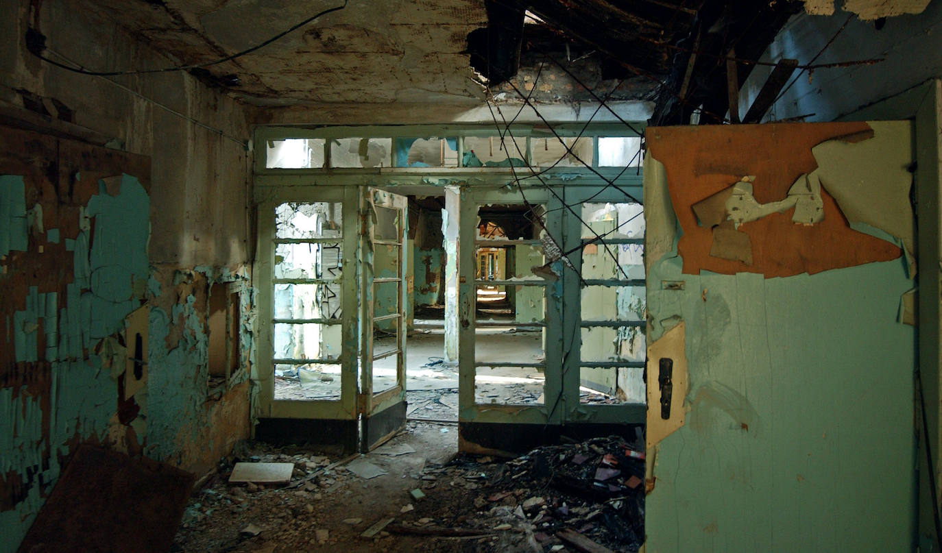 9. Hospital Militar de Beelitz-Heilstätten del ejército rojo (Alemania) | Otro de los lugares más escalofriantes del mundo se encuentra en Berlín. Actualmente se encuentra en ruinas y abandonado. Aquí, en 1916, Adolf Hitler fue curado de sus heridas.