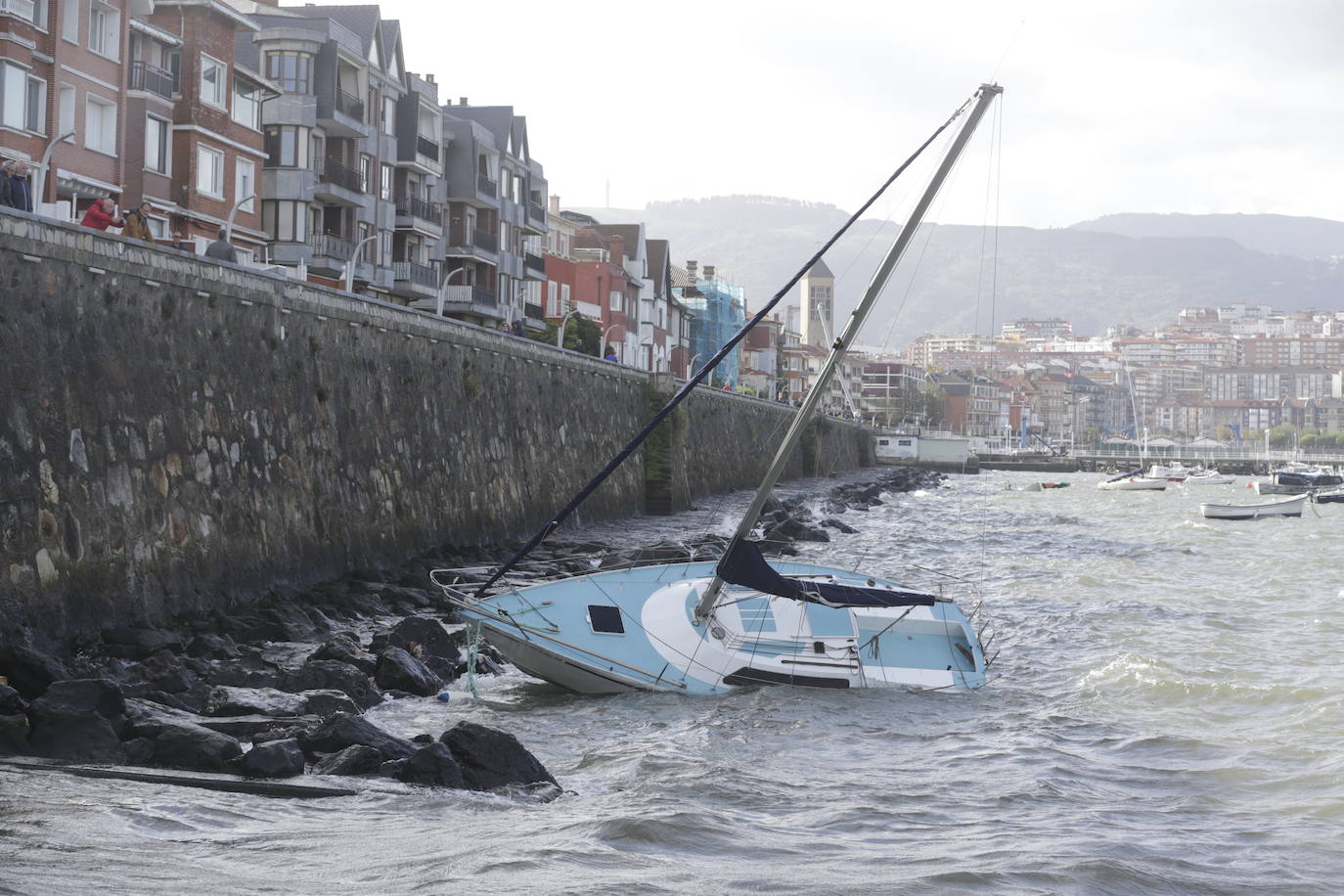 Fotos: Las imágenes del viento en Bizkaia