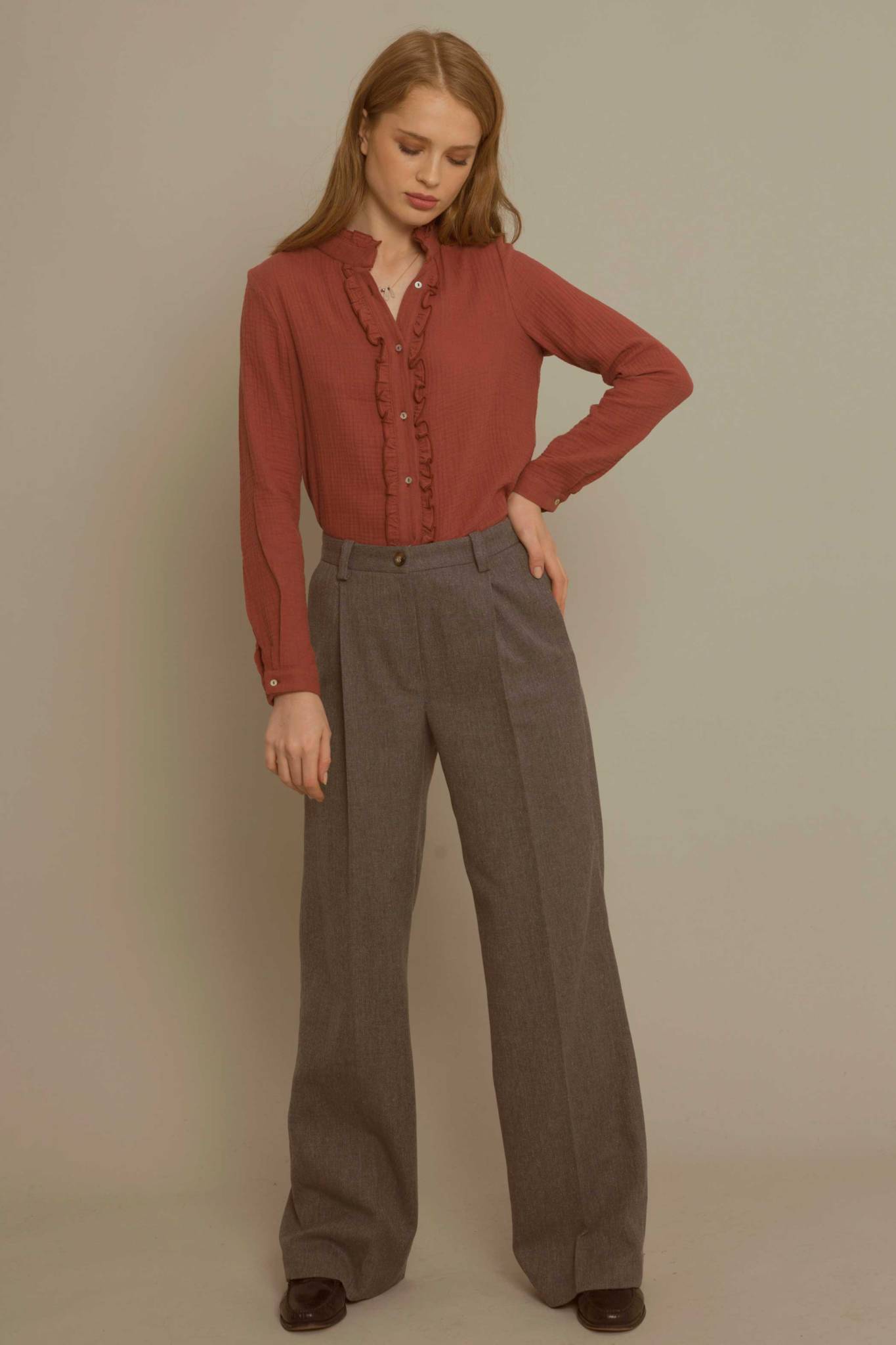 Fotos: De nombre andaluz y esencia bilbaína: la firma de Rodríguez Arias que se abre paso en la moda