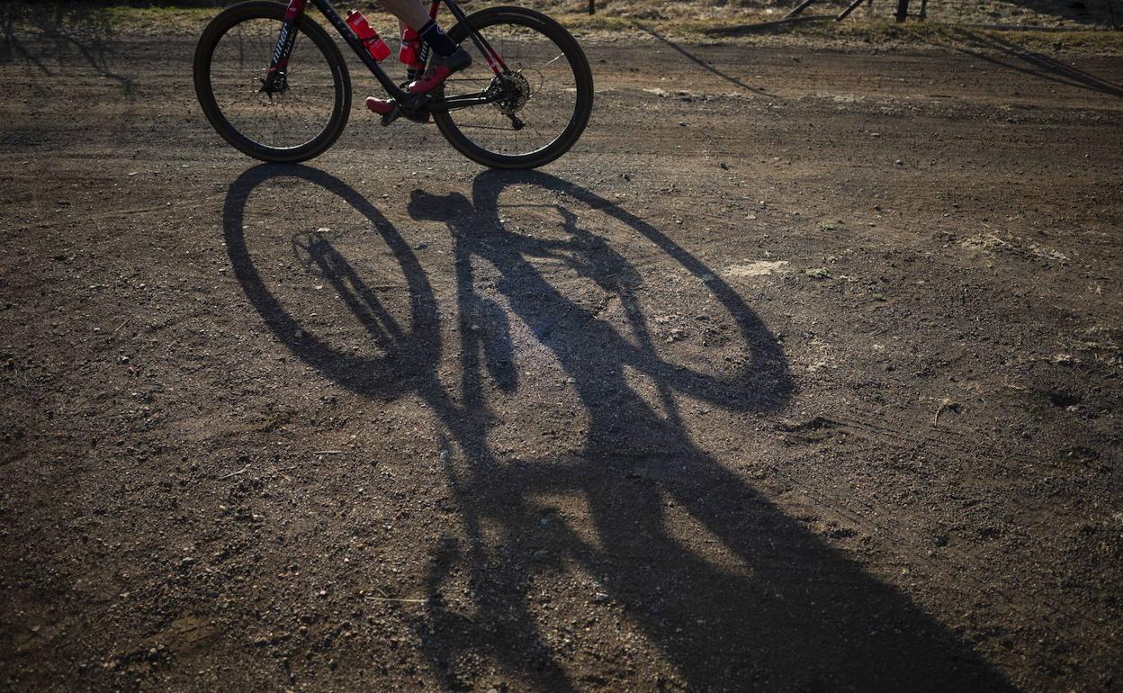 5 cosas que no debes olvidar al salir a rodar con tu bicicleta