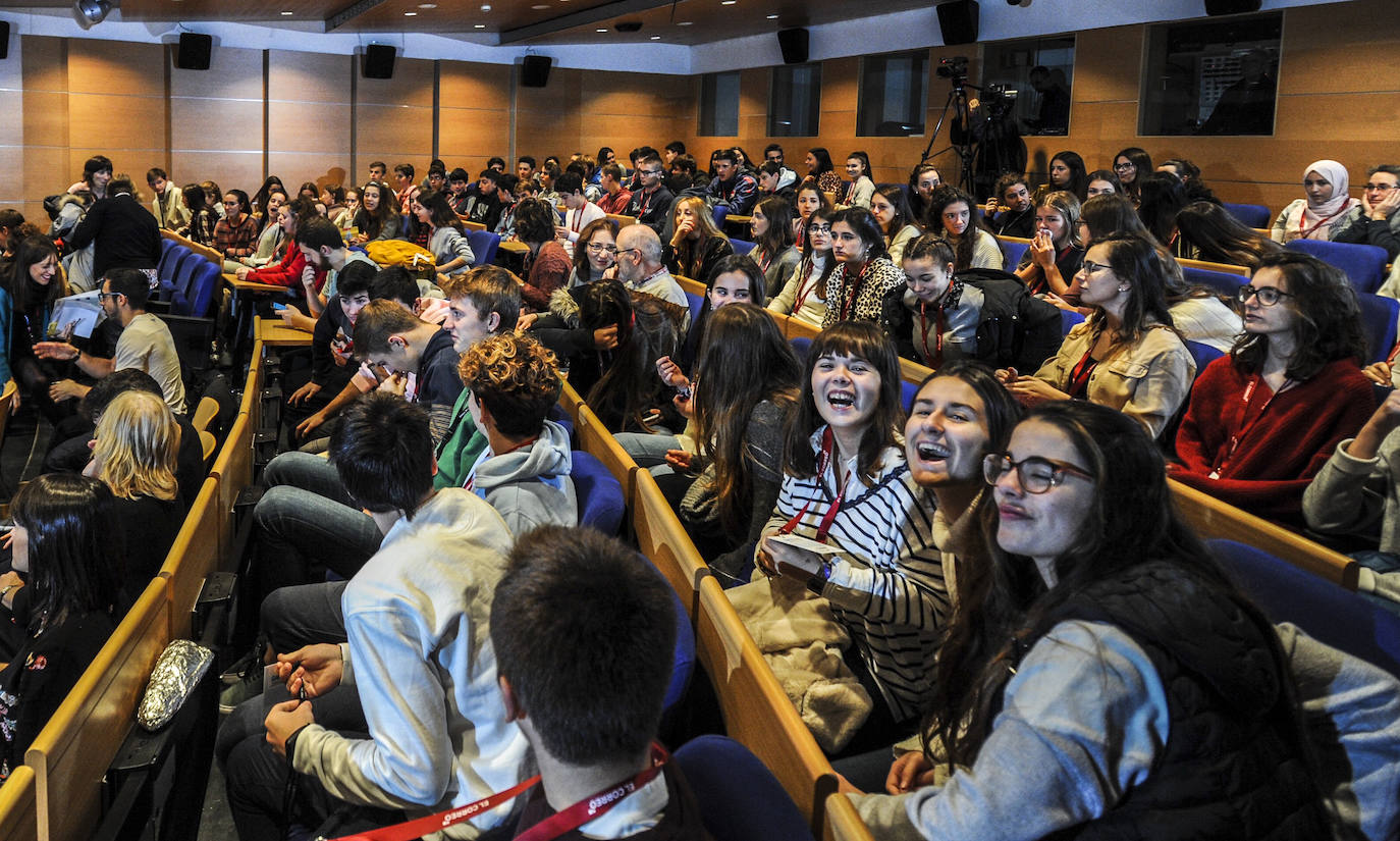 Alumnos de Olabide y Carmelitas Sagrado Corazón, durante la jornada.