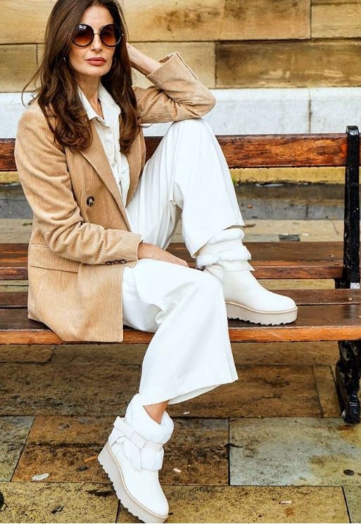 Fotos: 25 looks clave de una de las mujeres más estilosas de San Sebastián