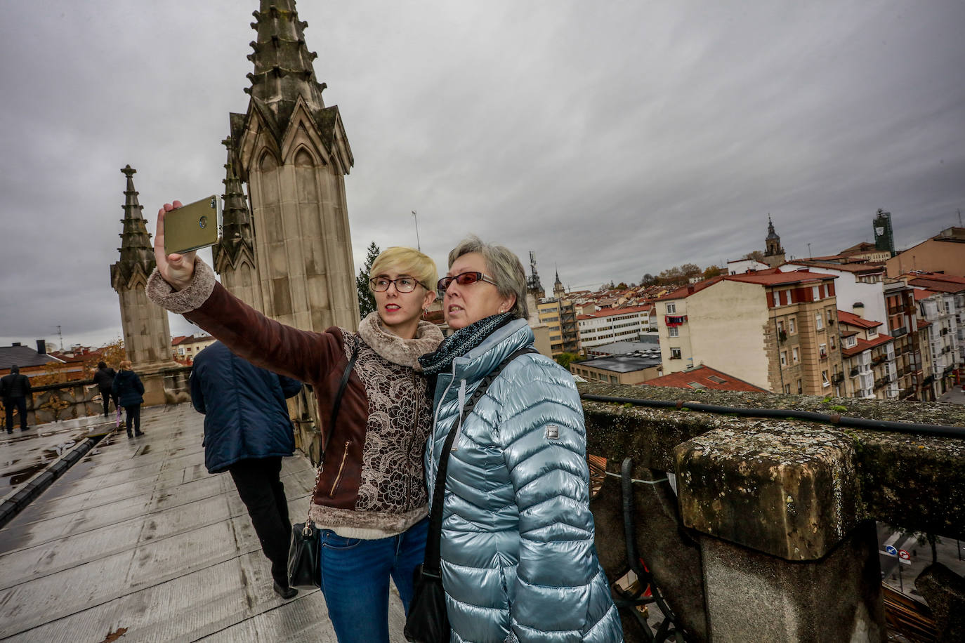 Los suscriptores de EL CORREO han podido disfrutar de unas bellas vistas desde la azotea del templo.