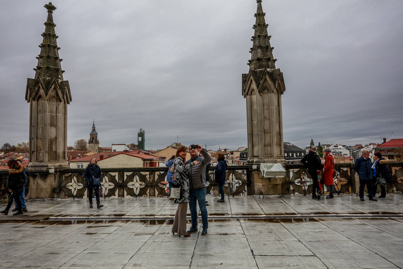 Los suscriptores de EL CORREO han podido disfrutar de unas bellas vistas desde la azotea del templo.