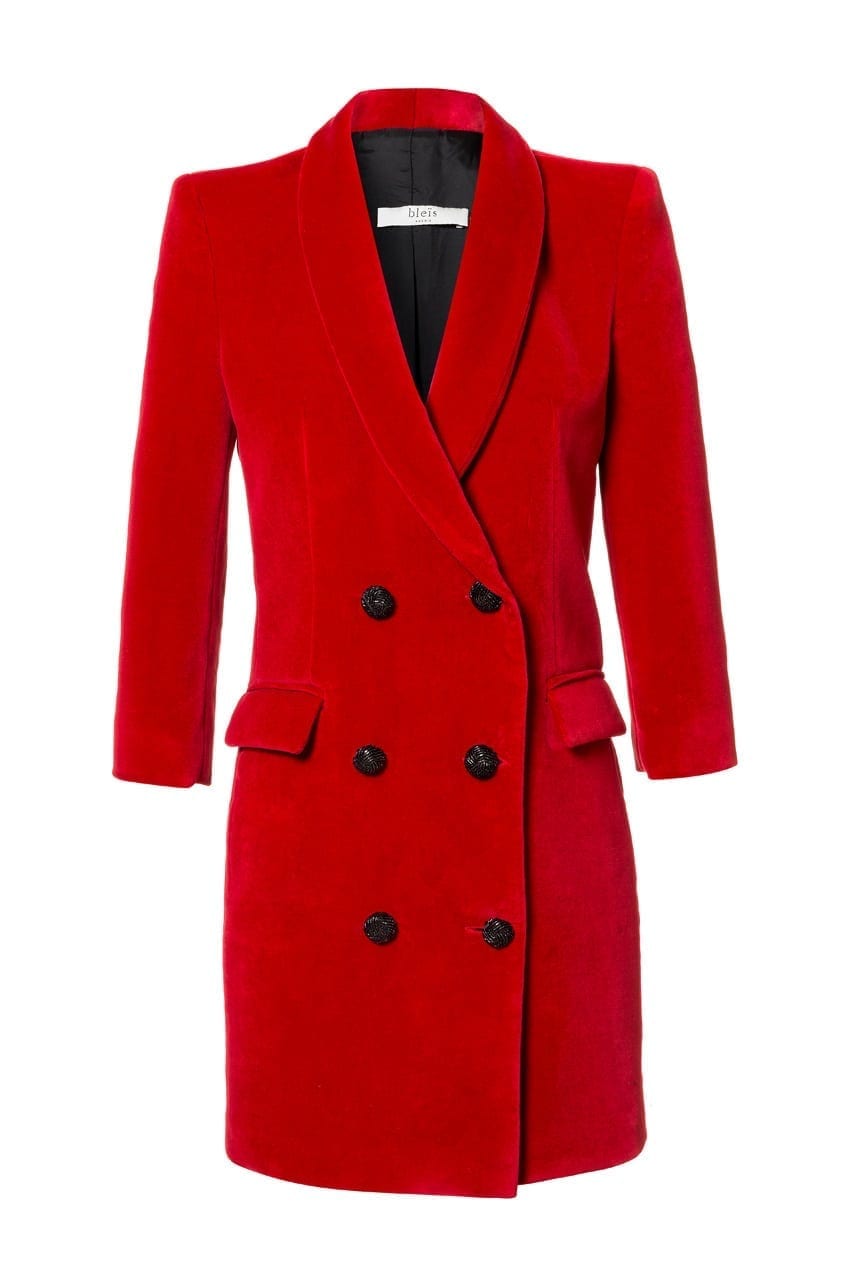 Vestido-blazer de terciopelo rojo, de Bleis Madrid (490 euros).