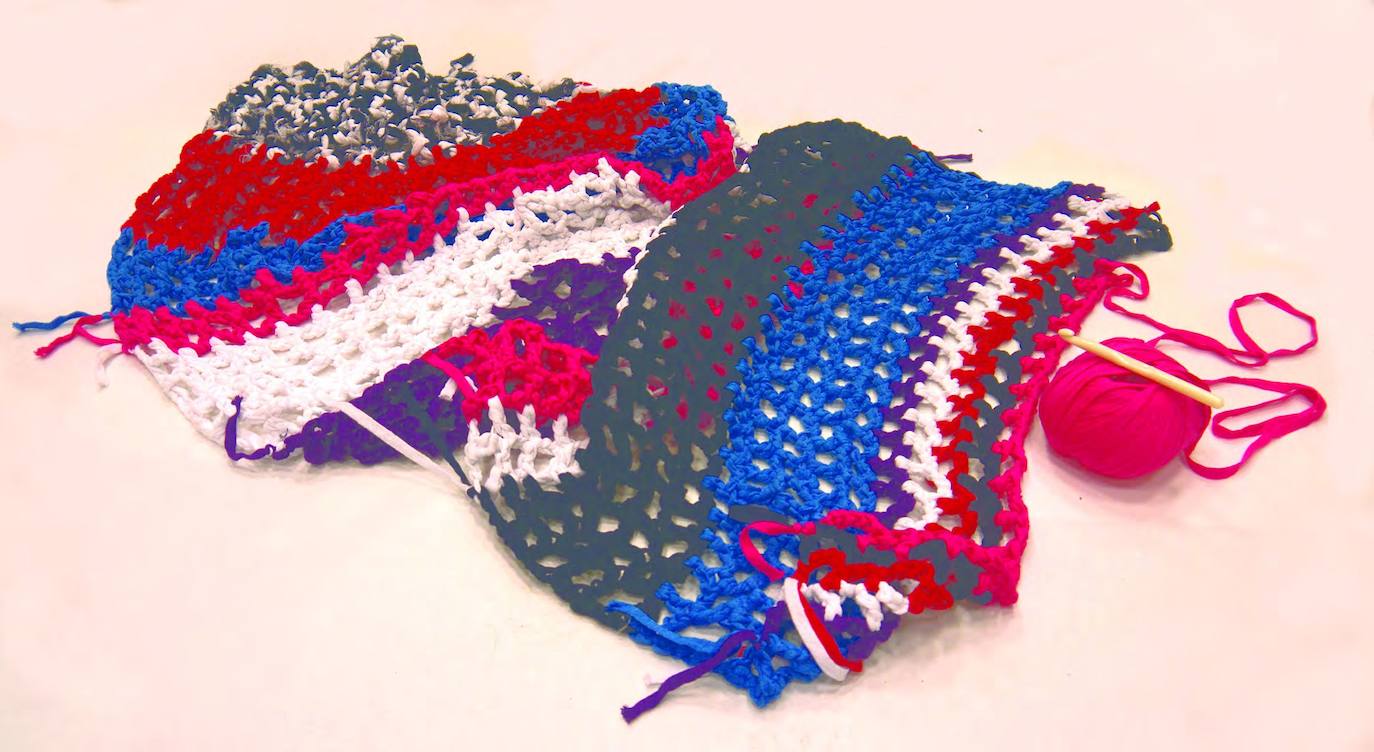 “Ven a tejer conmigo”.