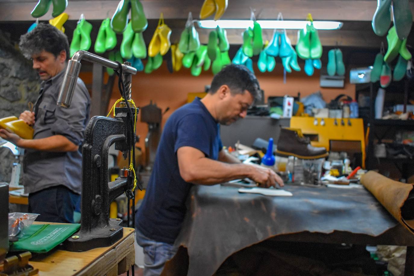 Fotos: El comercio de San Francisco que da una &#039;segunda oportunidad&#039; a las personas y a tus zapatos