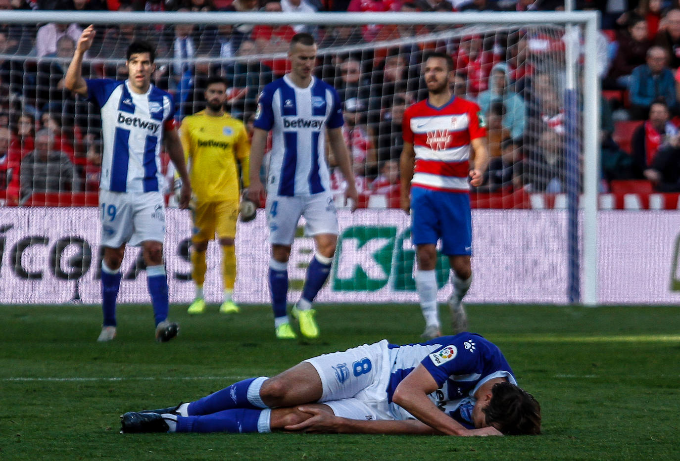 Fotos: Las mejores imágenes del Granada - Alavés