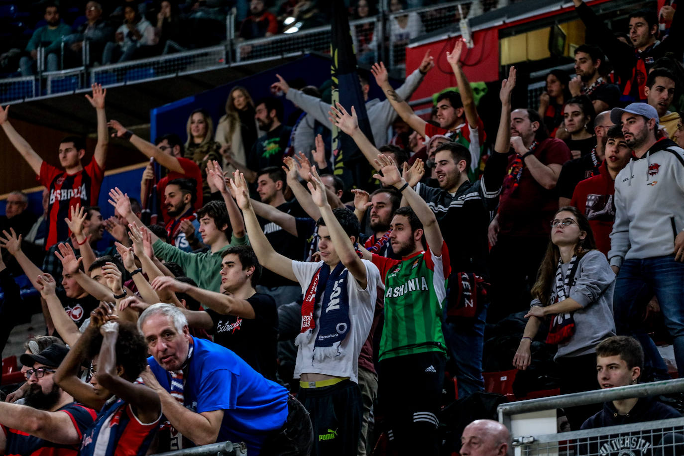 Fotos: LAs mejores imágenes del Baskonia - Joventut de la Liga Endesa 2019