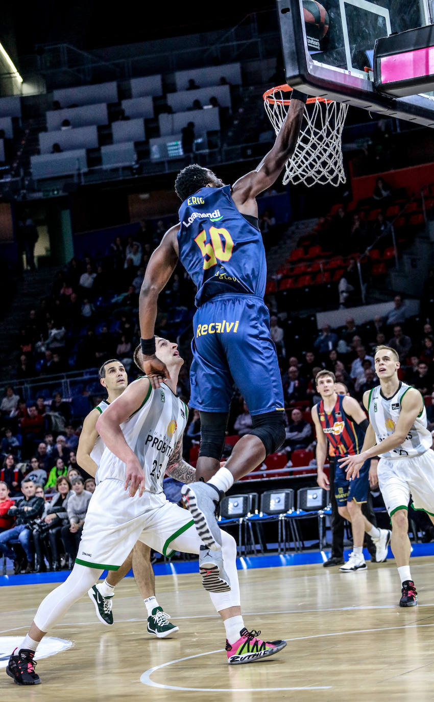 Fotos: LAs mejores imágenes del Baskonia - Joventut de la Liga Endesa 2019