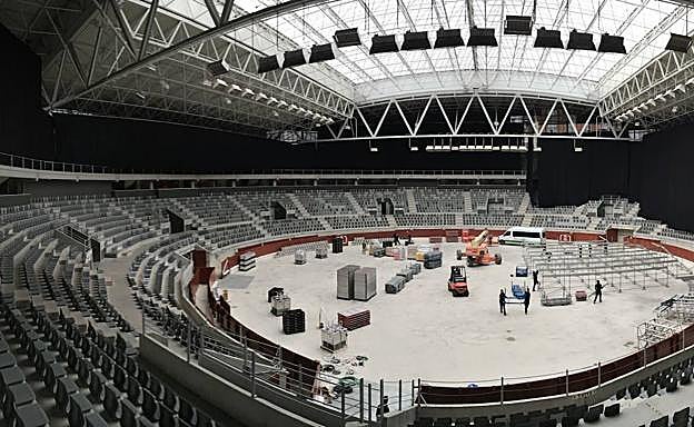 Interior del Iradier Arena.