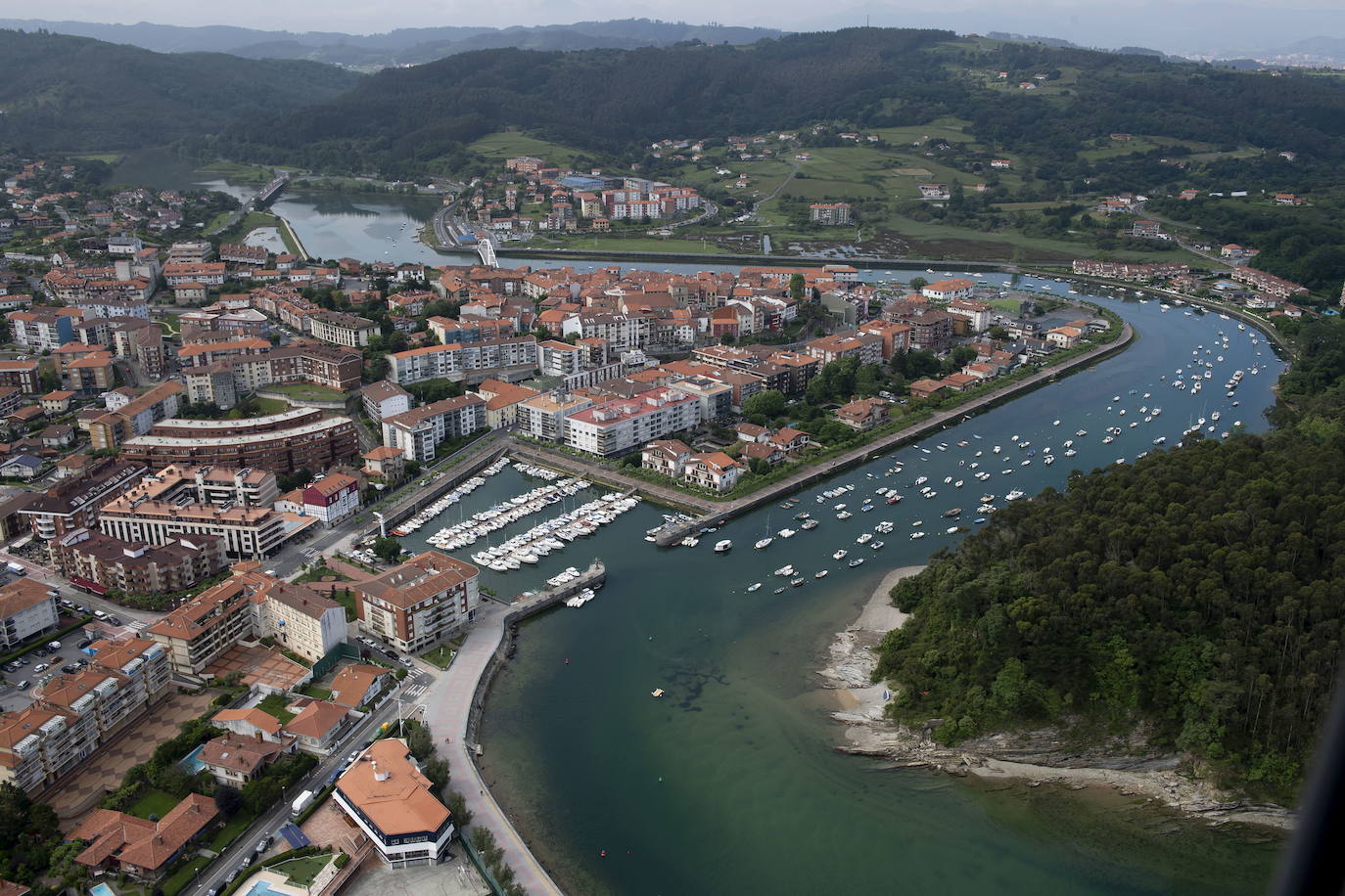 Vista aérea de la ría de Plentzia. 