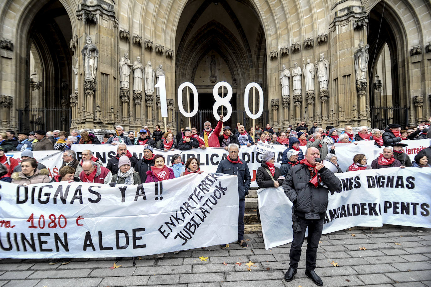 Una de las marchas ha partido desde el Palacio de Congresos Europa de Vitoria.