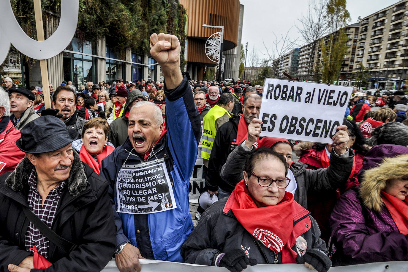 Una de las marchas ha partido desde el Palacio de Congresos Europa de Vitoria.