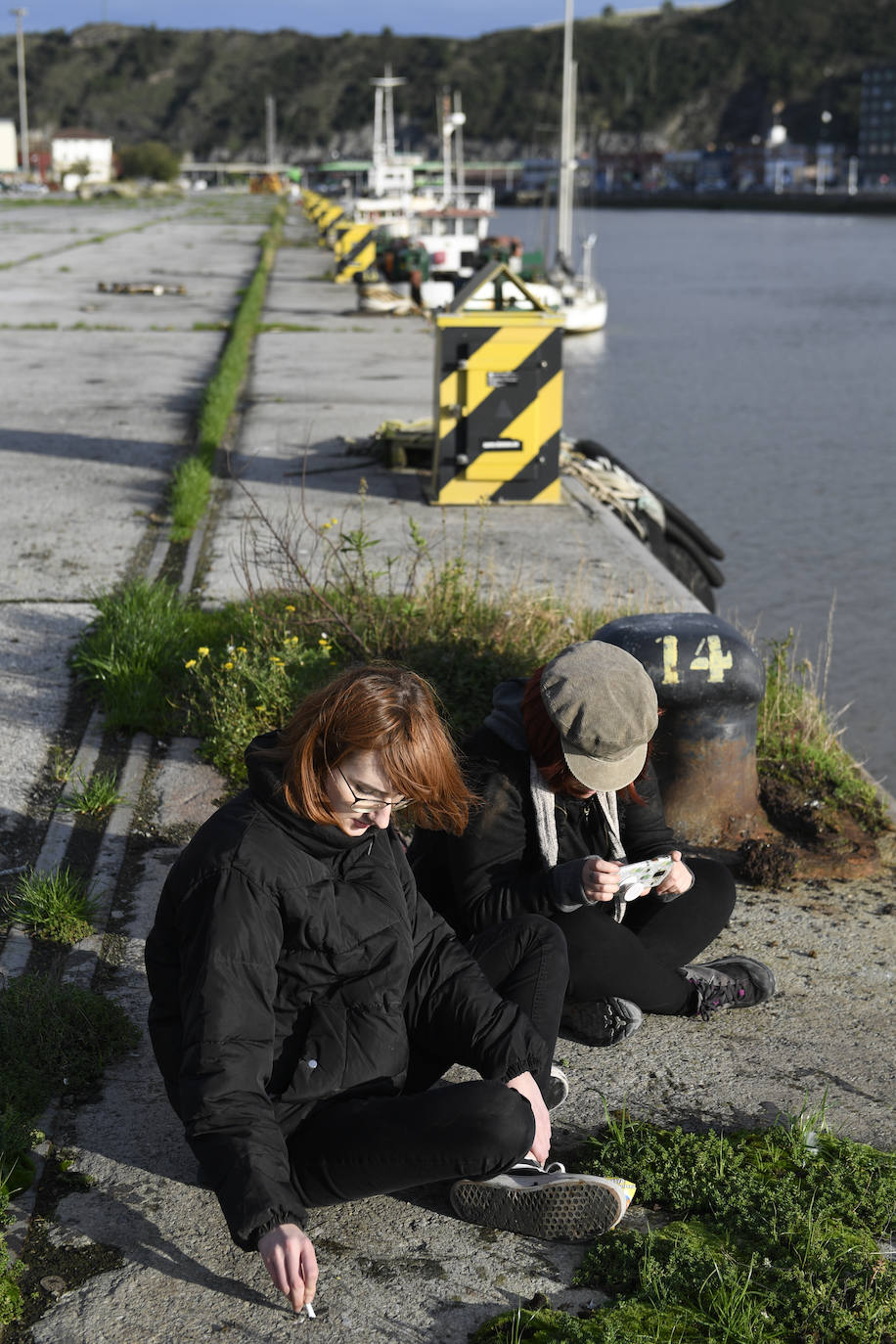 Rodaje de la webserie norteamericana «utopia plantilla» en los exteriores del entorno edificio de molinos (muelle astillero). 