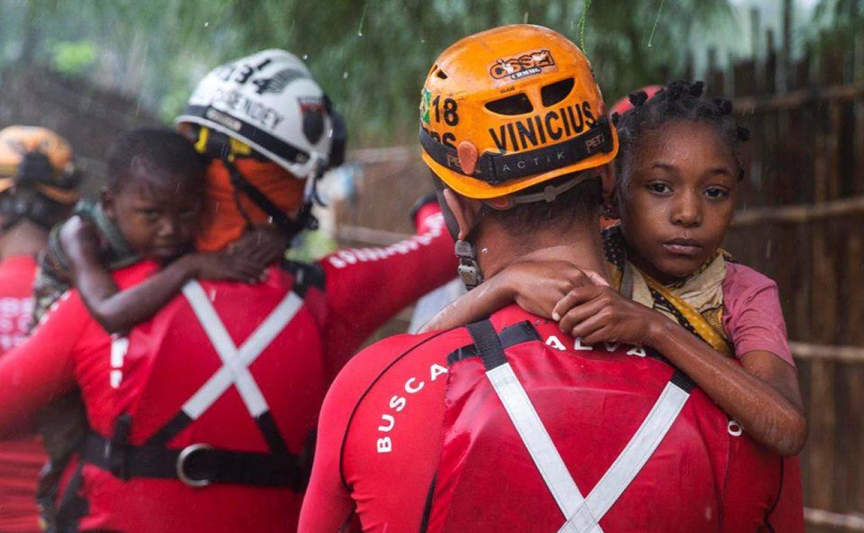 Uniced erakundeak munduko 64 herrialdeetan larrialdi egoeran dauden haurrei lagunduko die. 