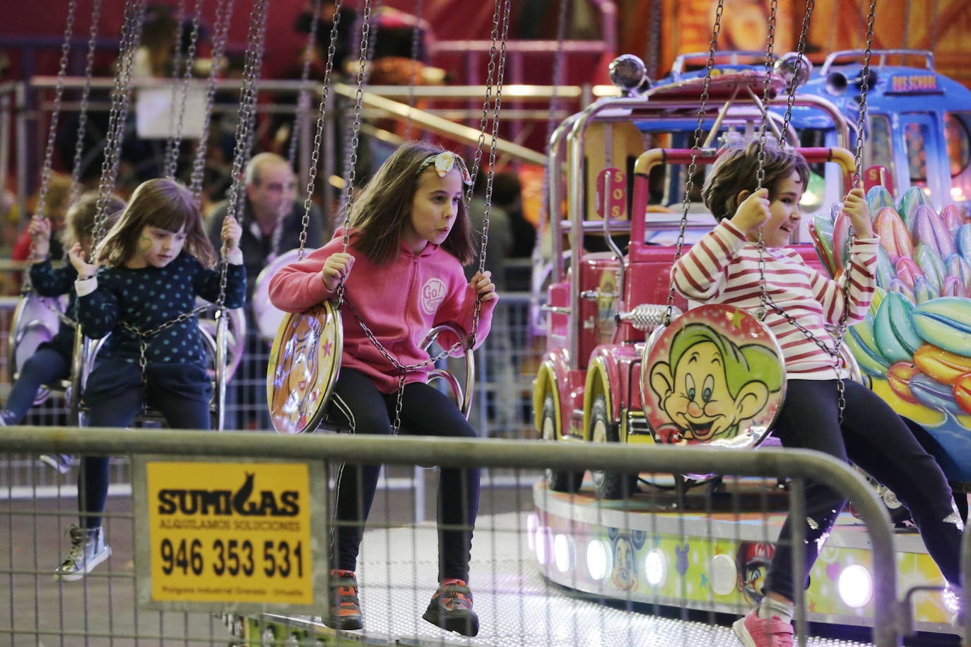 Fotos: El PIN levanta el telón en el BEC