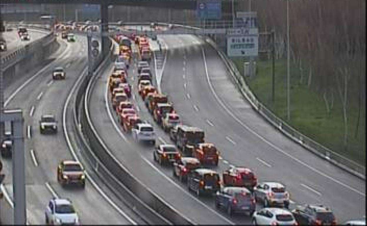 Retenciones en el entorno de Miraflores.