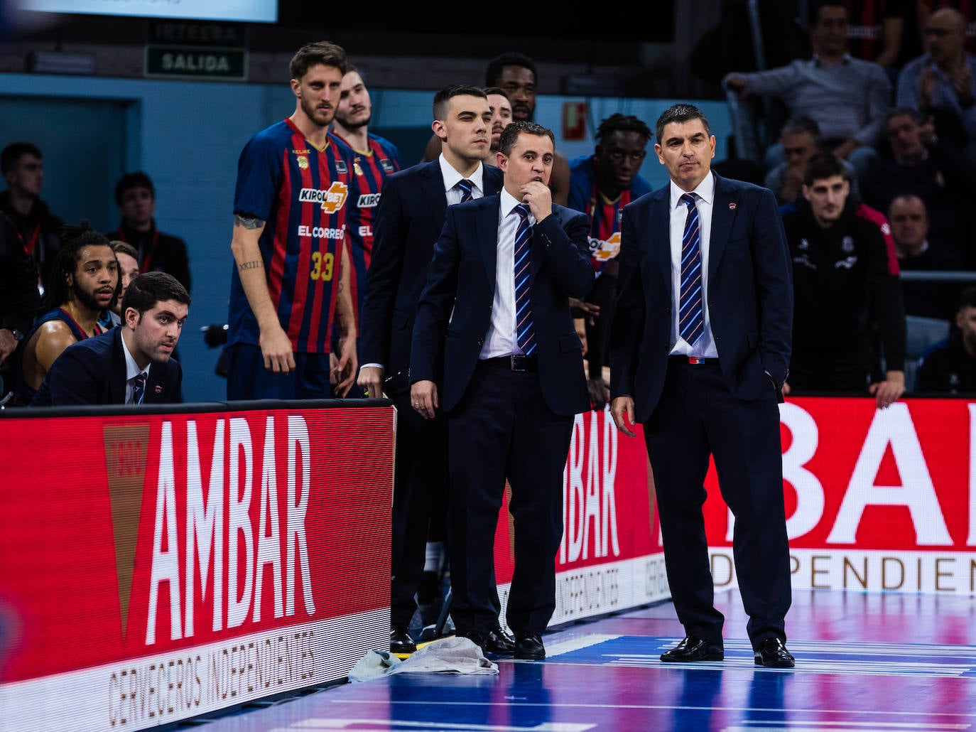 Fotos: Las mejores imágenes del Baskonia - Burgos