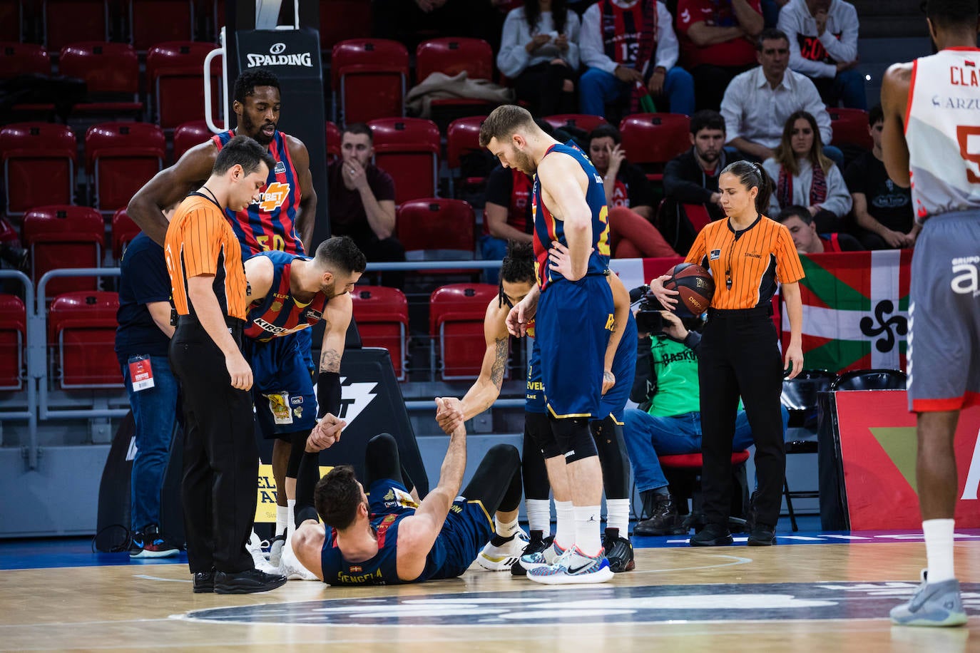 Fotos: Las mejores imágenes del Baskonia - Burgos