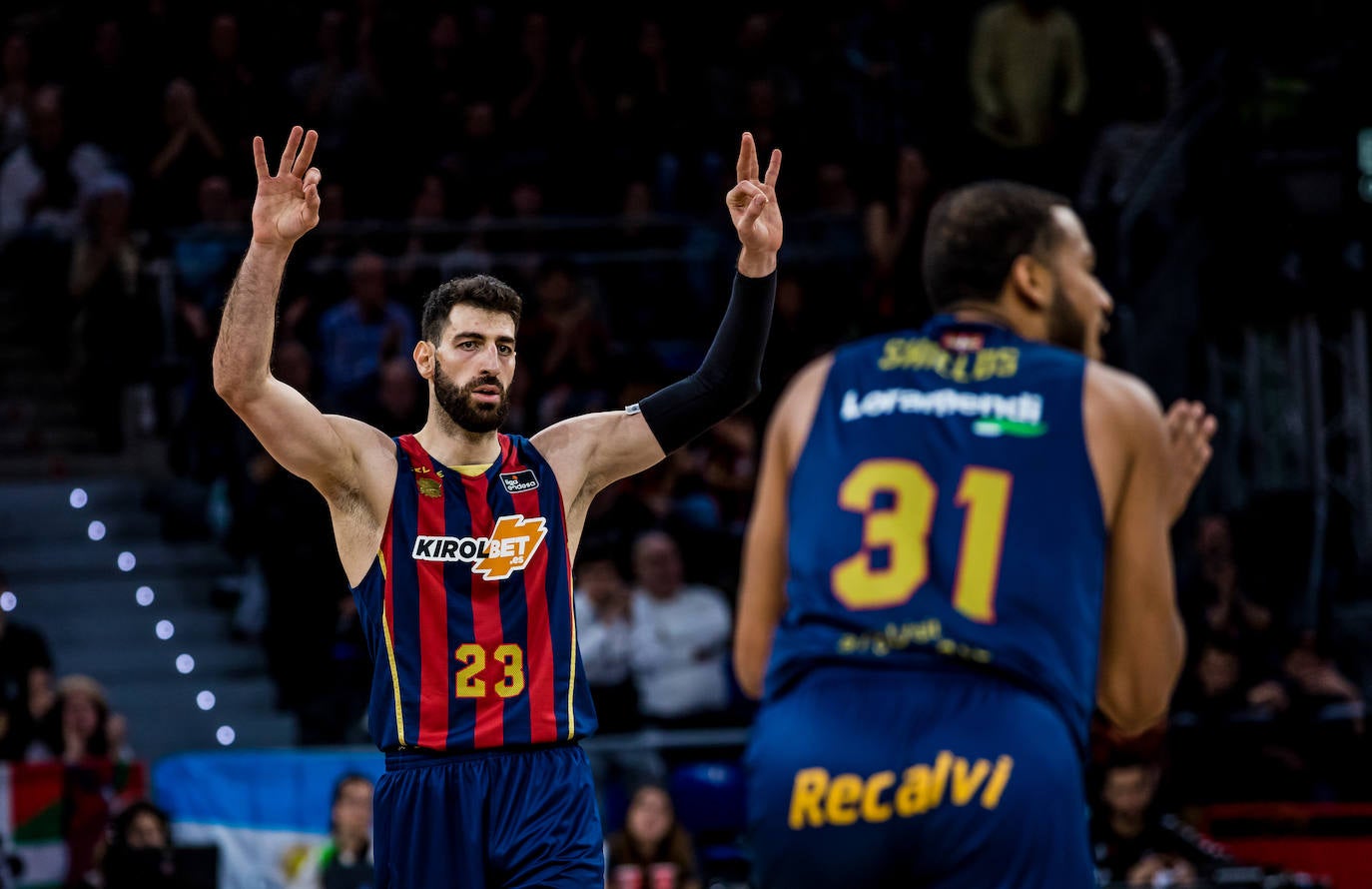 Fotos: Las mejores imágenes del Baskonia - Burgos
