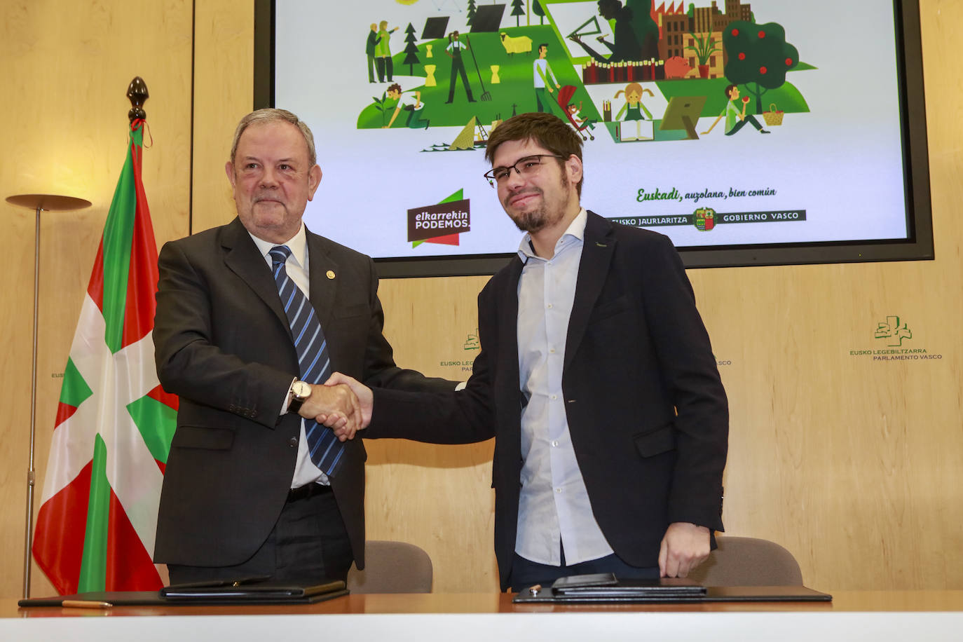 Presupuestos. Un inédito acuerdo presupuestario del Ejecutivo PNV-PSE con Podemos, facilitado por las negociaciones para formar Gobierno en Madrid, ha permitido a Íñigo Urkullu aprobar unos nuevos presupuestos y evitar una segunda prórroga de los de 2018.