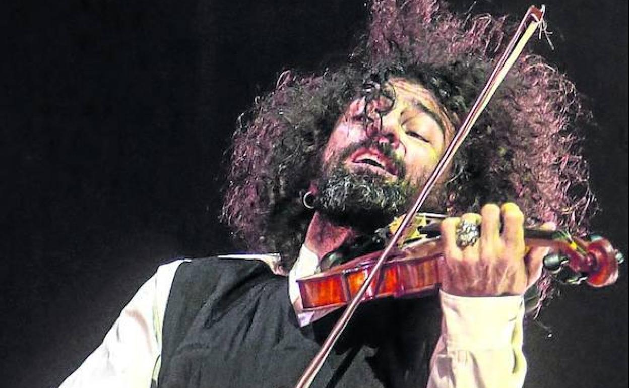 El explosivo músico actúa hoy en el Bilbao Arena. 