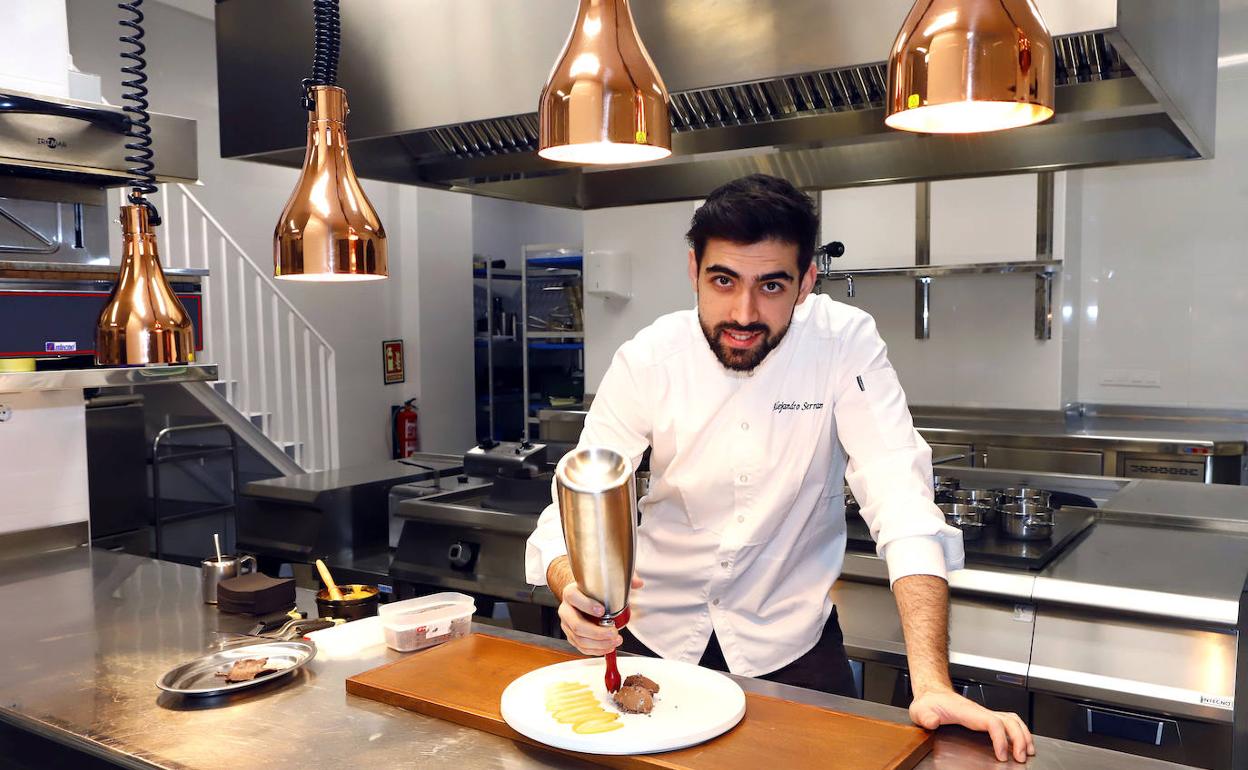 Alejandro Serrano vuela solo en Miranda de Ebro