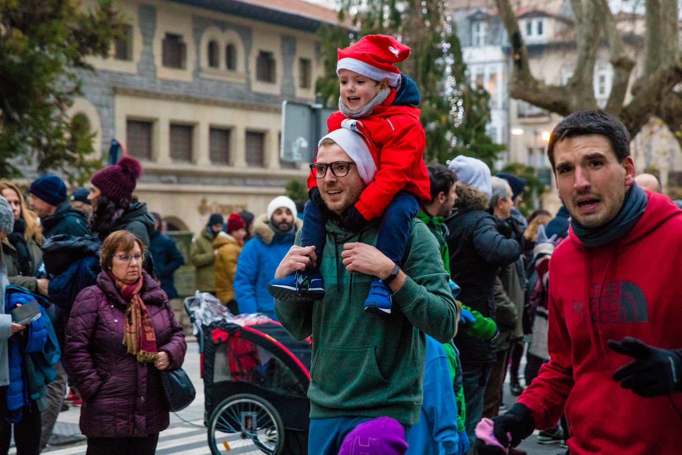 Fotos: Las fotos de la San Silvestre Txiki de Vitoria