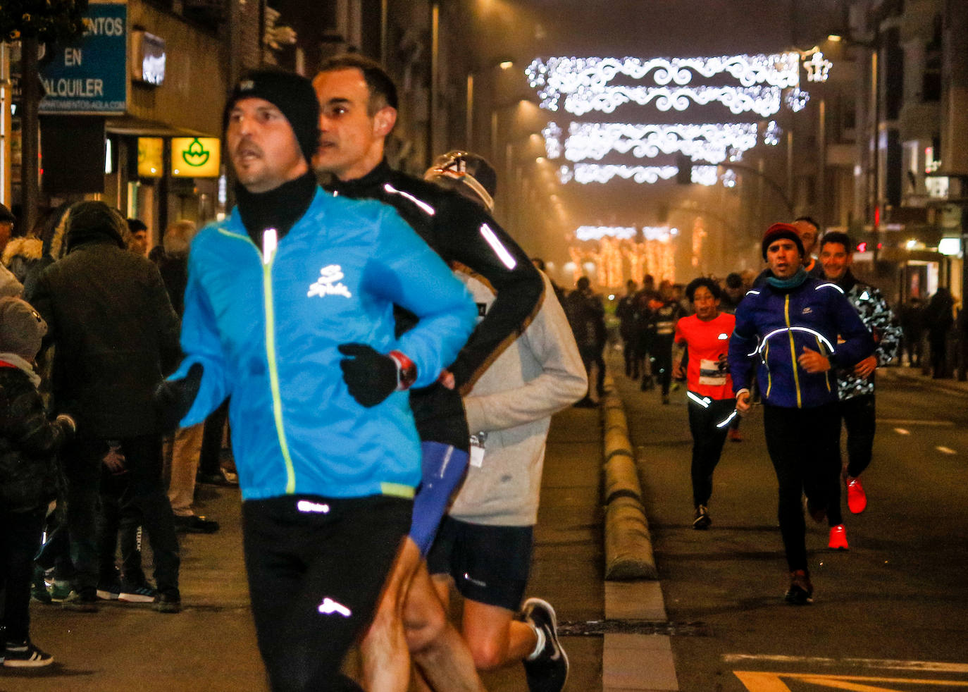 Fotos: Las fotos de la San Silvestre de Vitoria