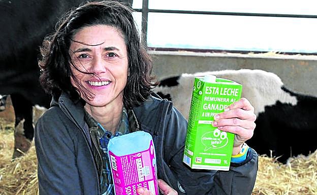 Annaïck Locqueneux ha lanzado en España La Marca del Consumidor, con leche y huevos a precios pactados entre clientes y productores.