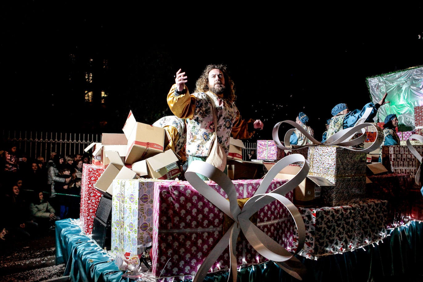 Fotos: La cabalgata de los Reyes en Vitoria, en imágenes