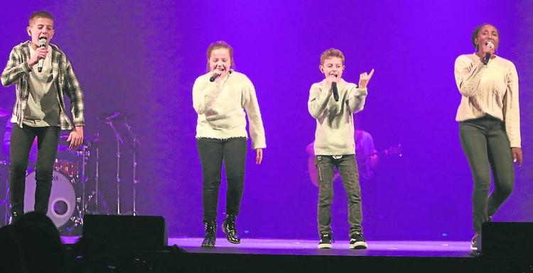 El grupo Baloreak ofreció anoche un concierto en el Teatro Arriaga. 