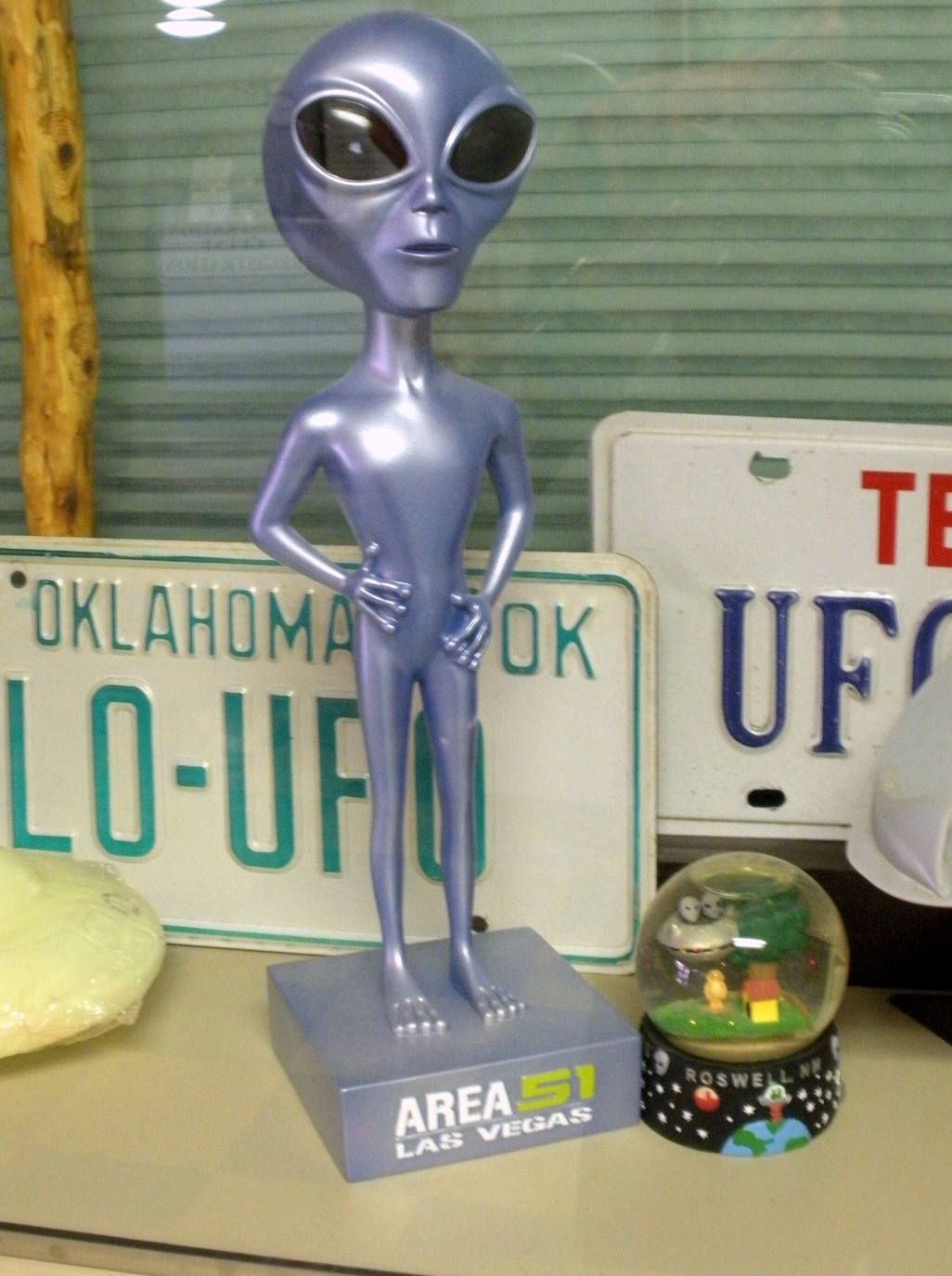 Museo Internacional del OVNI / International UFO Museum And Research Center (Nuevo México, Estados Unidos) | El museo cuenta con un apartado especial dedicado a las imágenes de círculos en los campos de cultivo, hechos supuestamente por extraterrestres. También hay una librería y una tienda de regalos con recuerdos