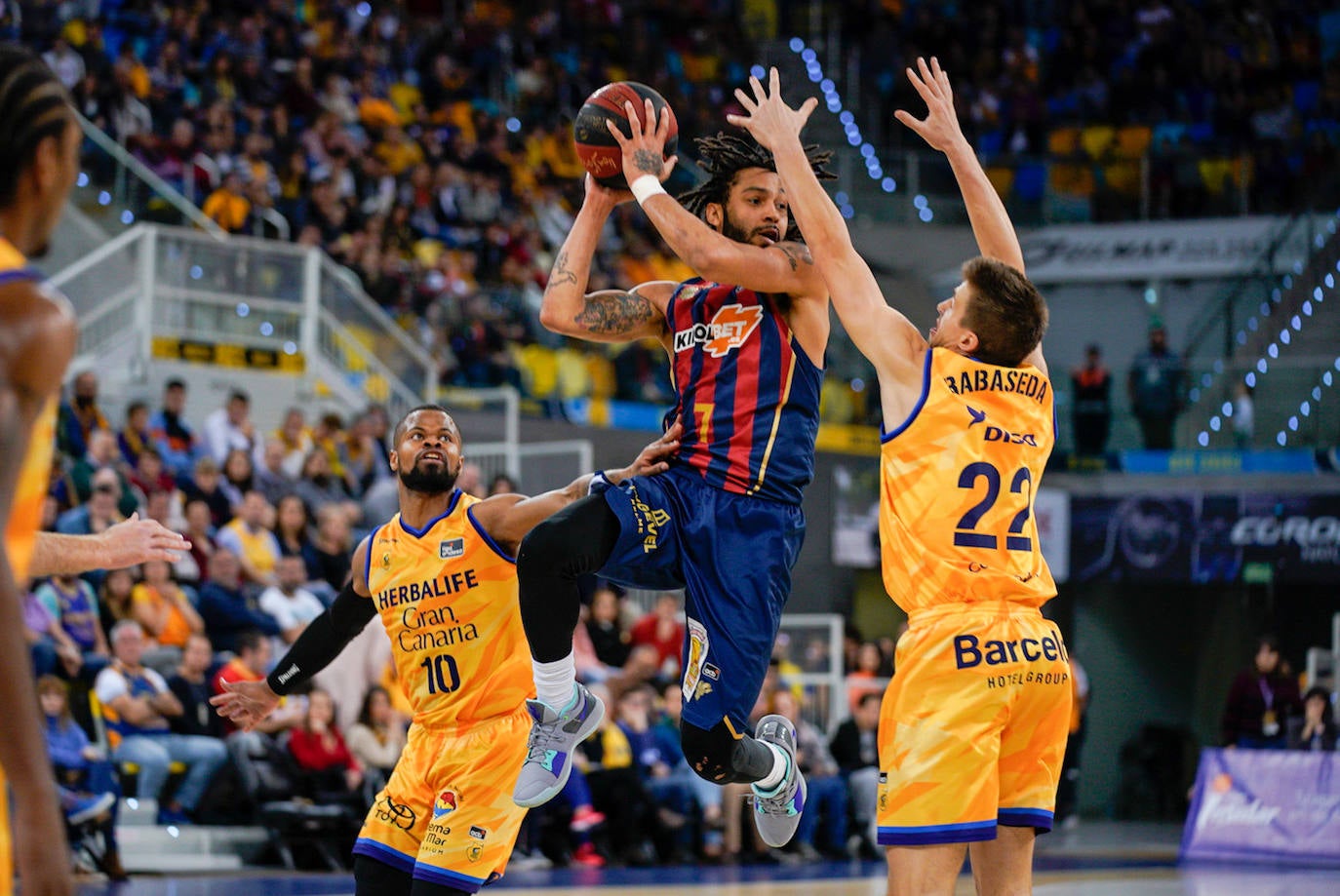 Fotos: Las mejores imágenes del Herbalife Gran Canaria - Kirolbet Baskonia