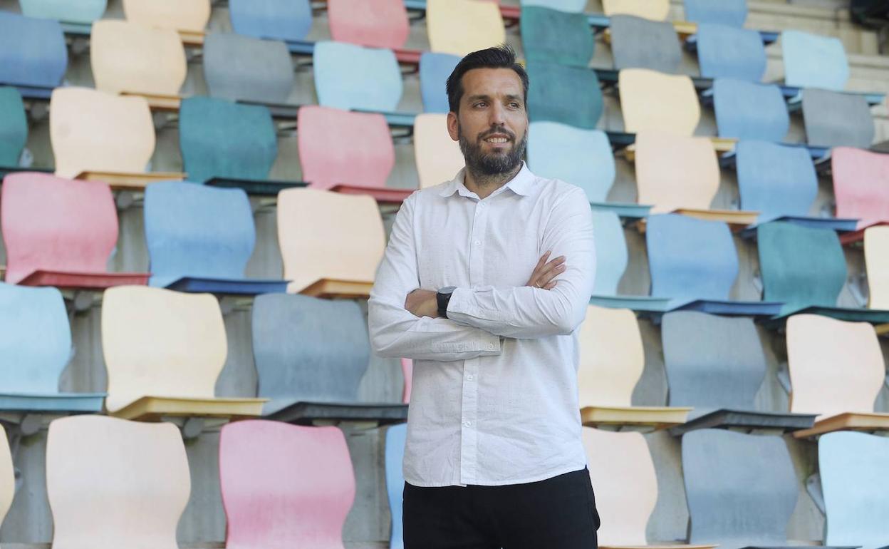 Hernán Pérez, entrenador del Barakaldo.