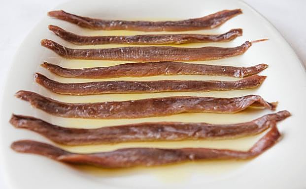Anchoílla en aceite de oliva.
