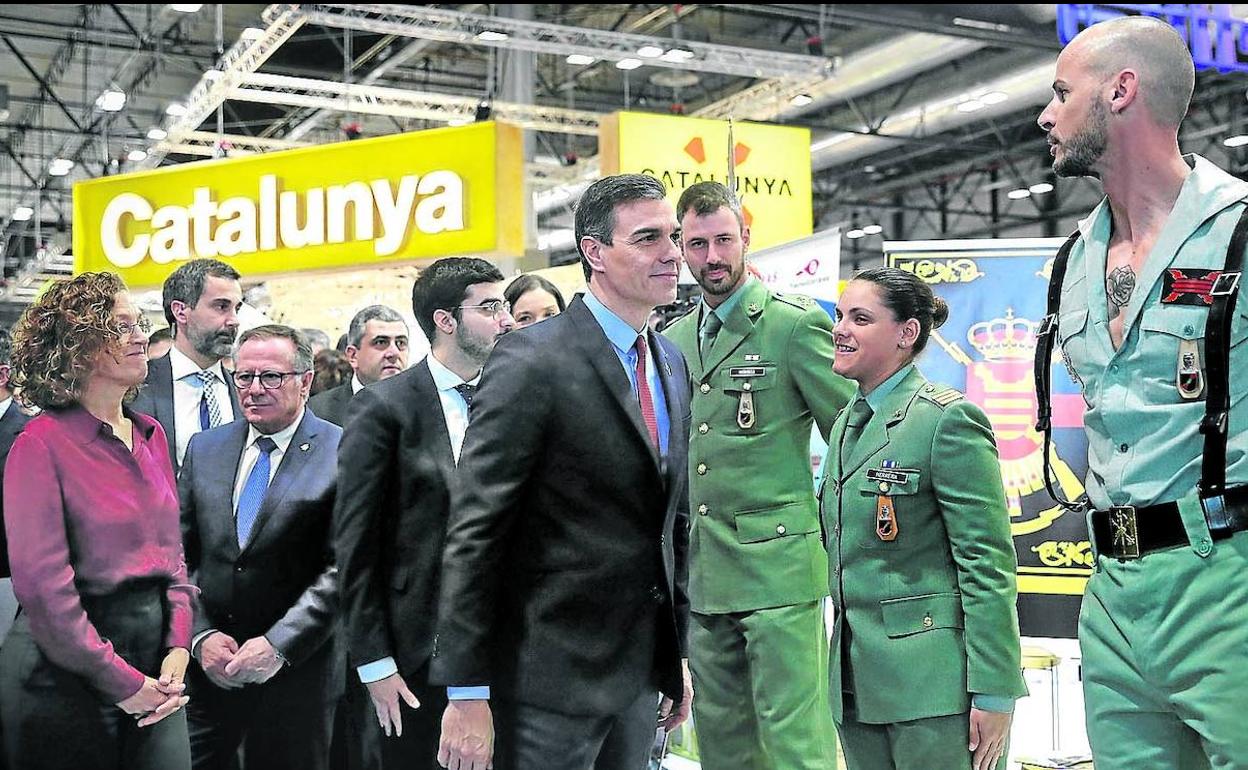 Pedro Sánchez visitó ayer la feria internacional de turismo Fitur en Madrid.