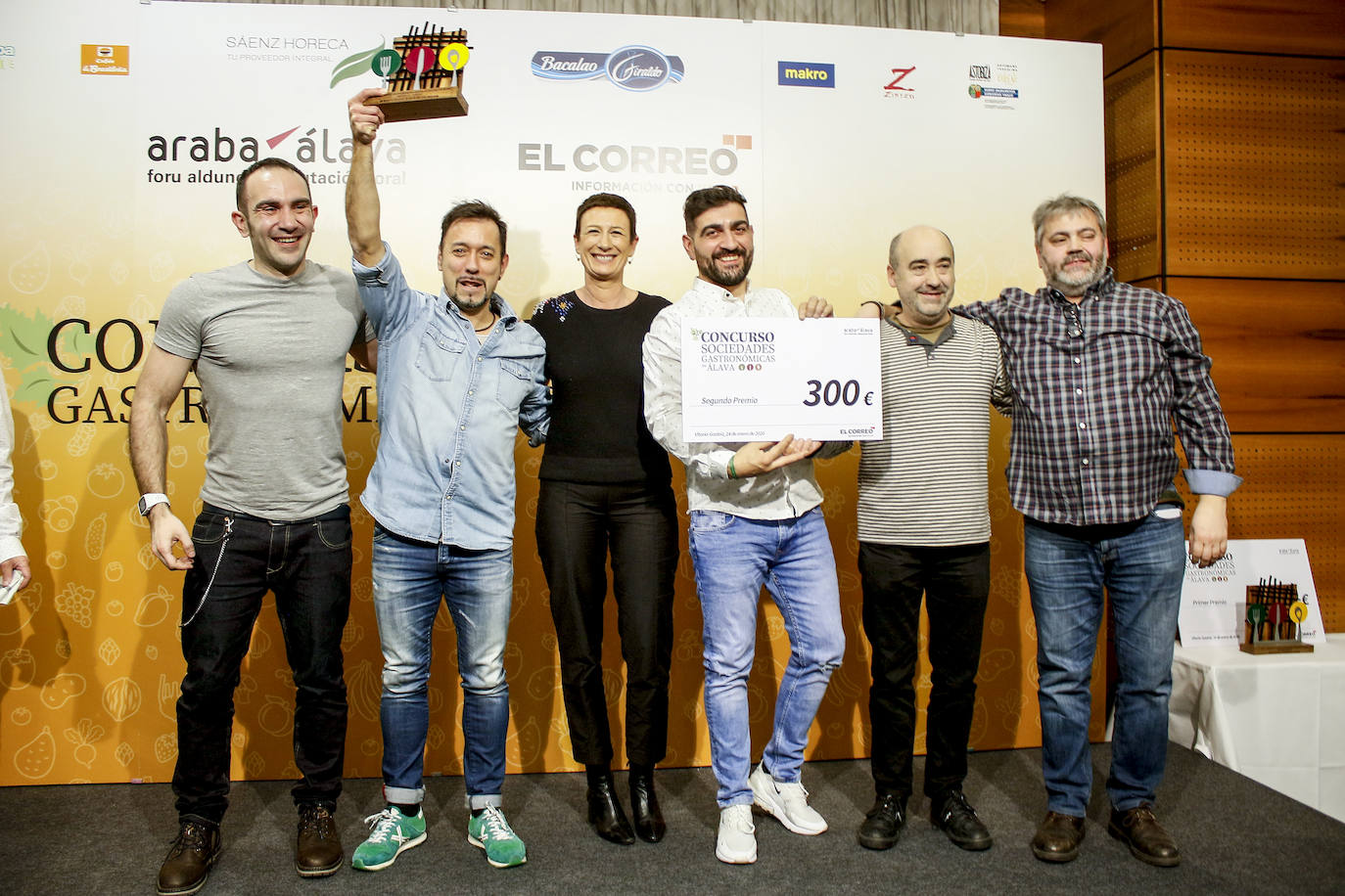 Fotos: Entrega de premios del XXIII Concurso de Sociedades Gastronómicas de Álava EL CORREO