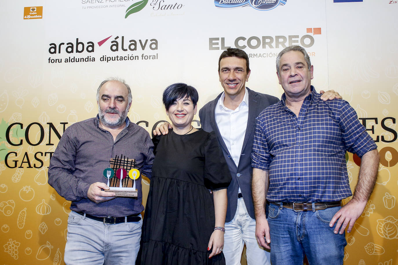 Fotos: Entrega de premios del XXIII Concurso de Sociedades Gastronómicas de Álava EL CORREO