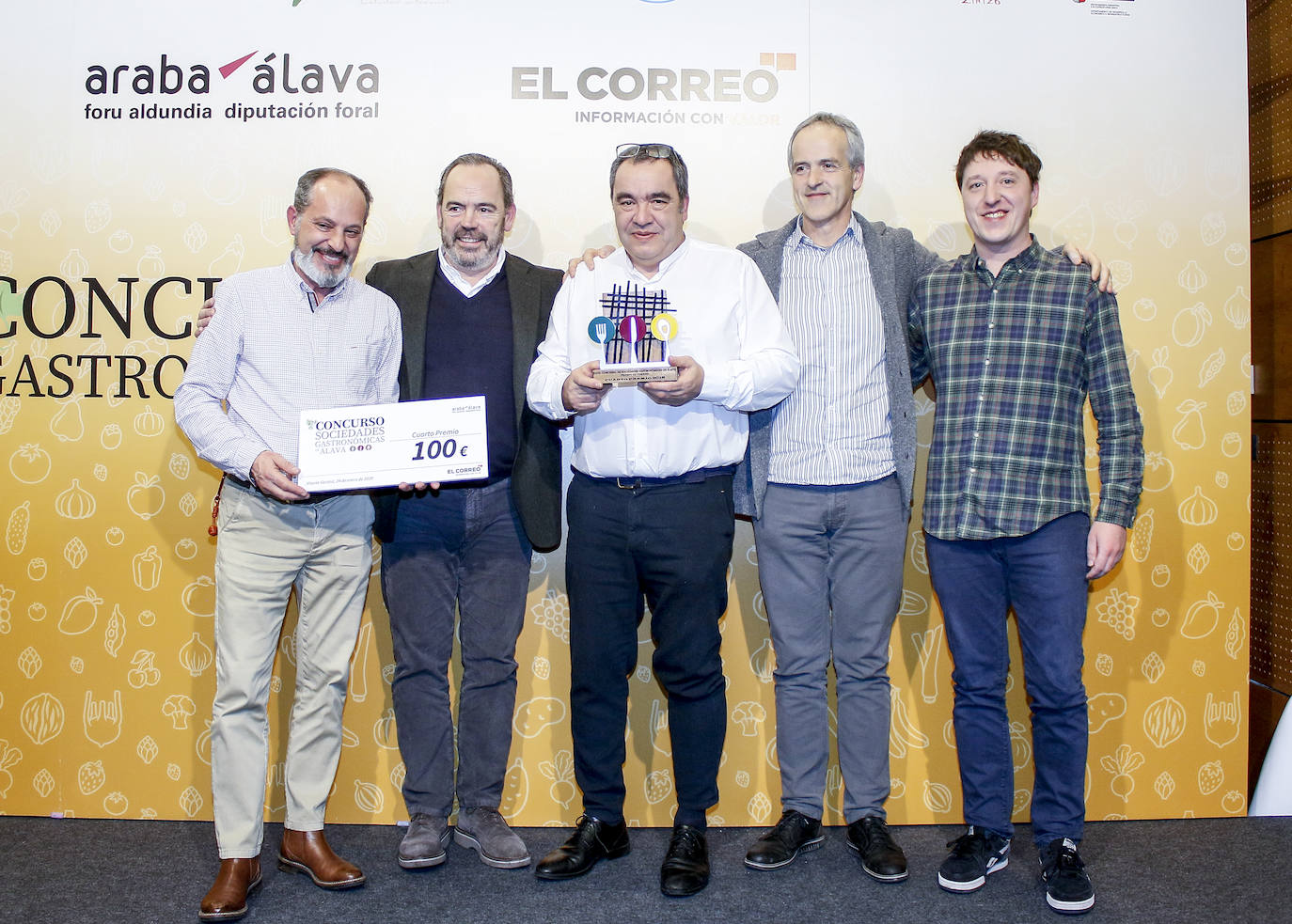 Fotos: Entrega de premios del XXIII Concurso de Sociedades Gastronómicas de Álava EL CORREO