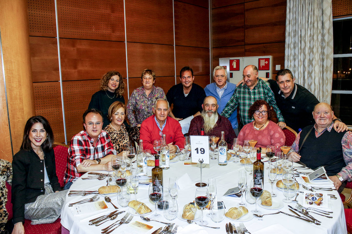 Fotos: Entrega de premios del XXIII Concurso de Sociedades Gastronómicas de Álava EL CORREO