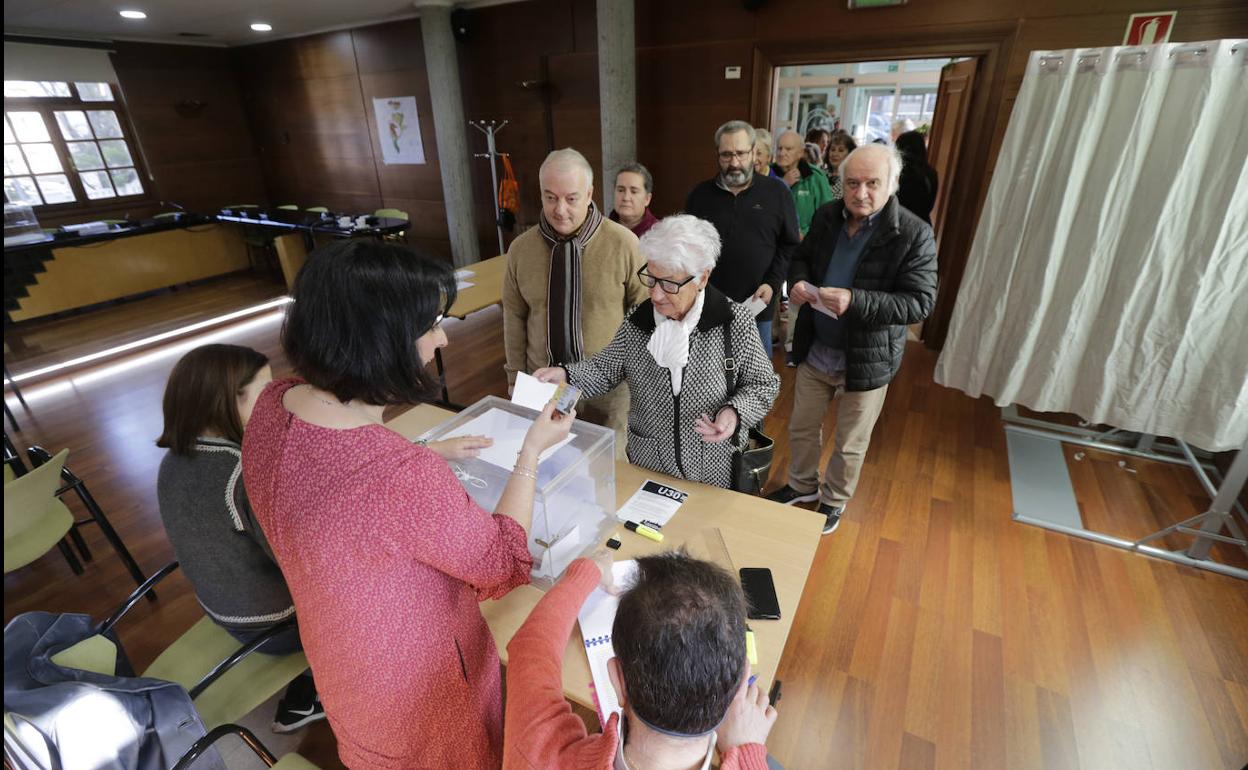 Gorliz dice 'no' a los espectáculos con vaquillas en sus fiestas en una consulta con baja participación