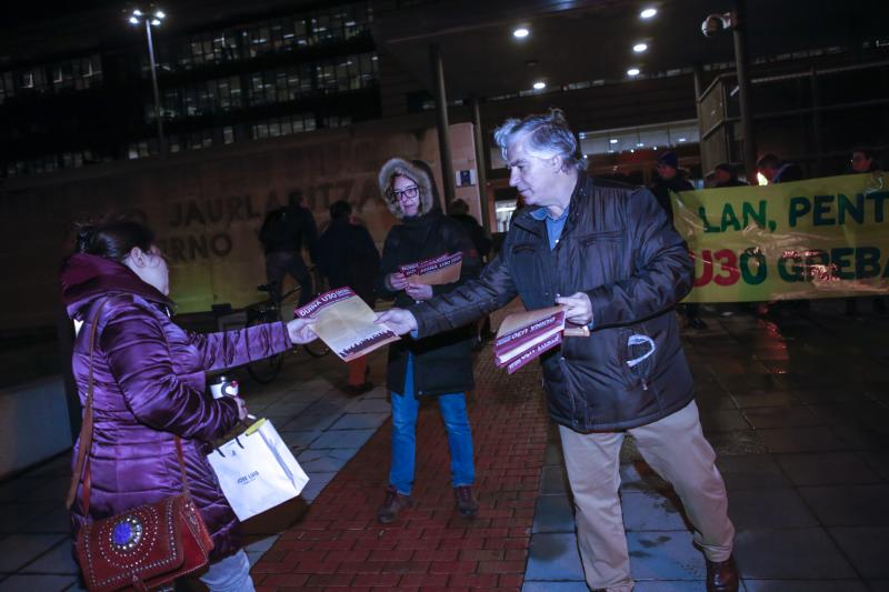 Fotos: La jornada de huelga en Álava. en imágenes